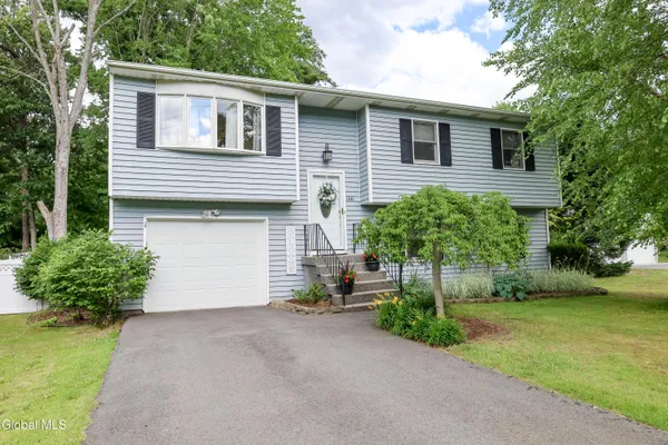 $425,000 | 1081 Shave Road, Schenectady, NY 12303