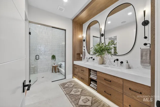 $2,395,000 | 3668 North Harvest Moon Way, Eagle, ID 83616