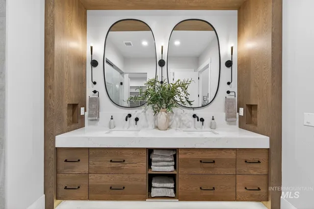 $2,395,000 | 3668 North Harvest Moon Way, Eagle, ID 83616