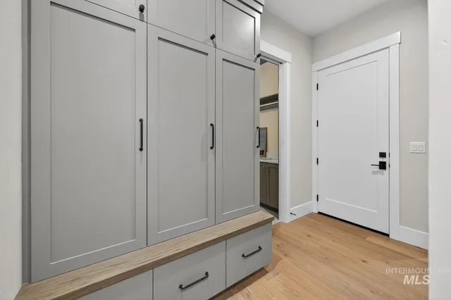 $2,395,000 | 3668 North Harvest Moon Way, Eagle, ID 83616