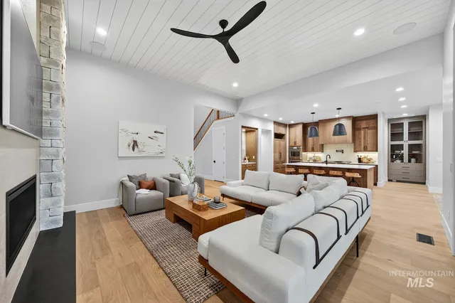 $2,395,000 | 3668 North Harvest Moon Way, Eagle, ID 83616