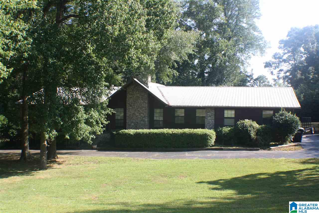 423 Cherokee Trail Anniston, AL 36206 - Photo 1 of 38