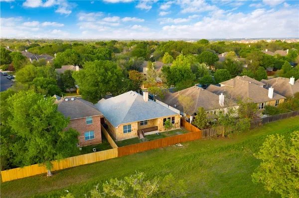 $3,400 | 5813 York Bridge Circle, Austin, TX 78749
