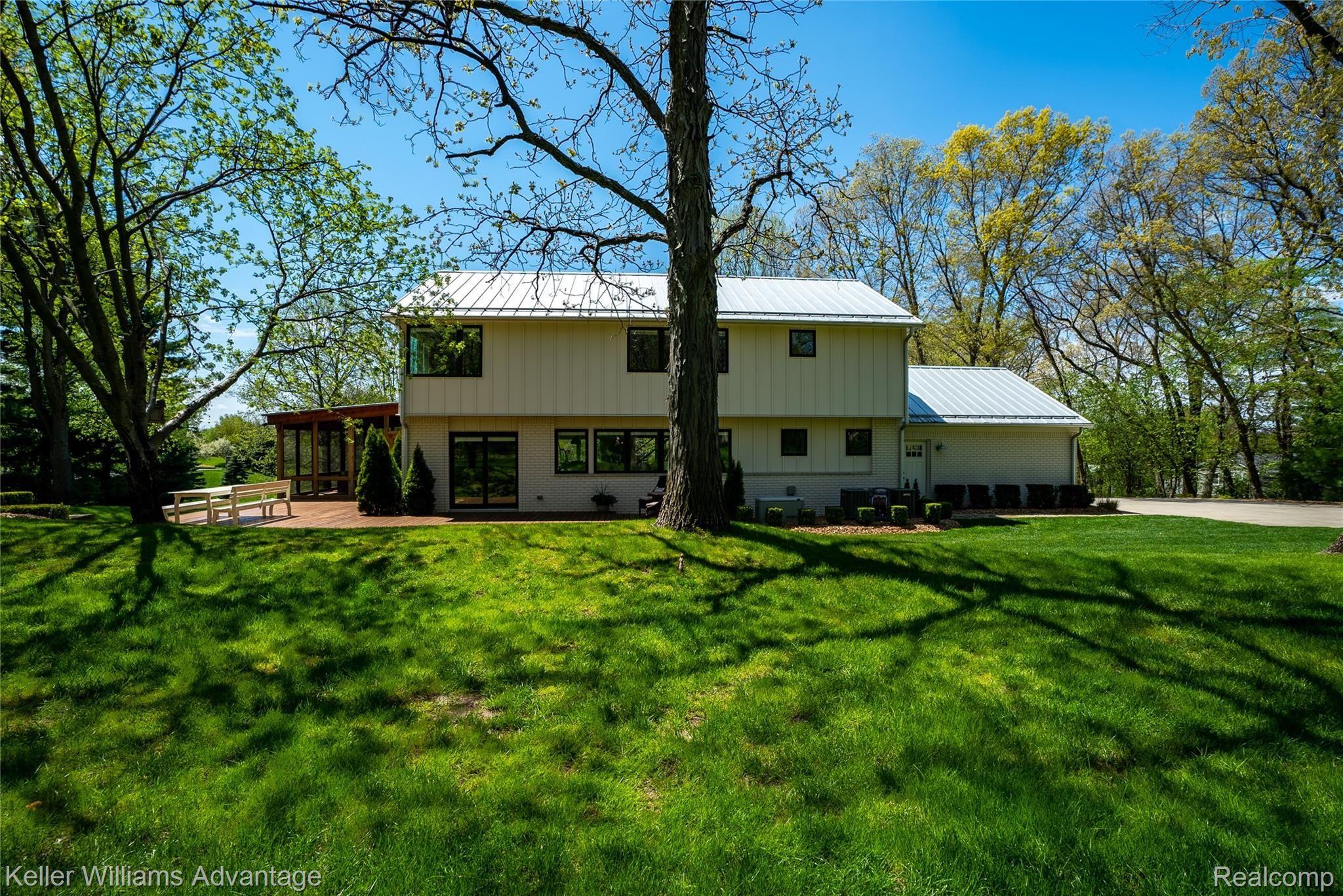 5343 Orion Road Rochester, MI 48306 - Photo 63 of 72 OrionRd_5343_Back 6.jpg