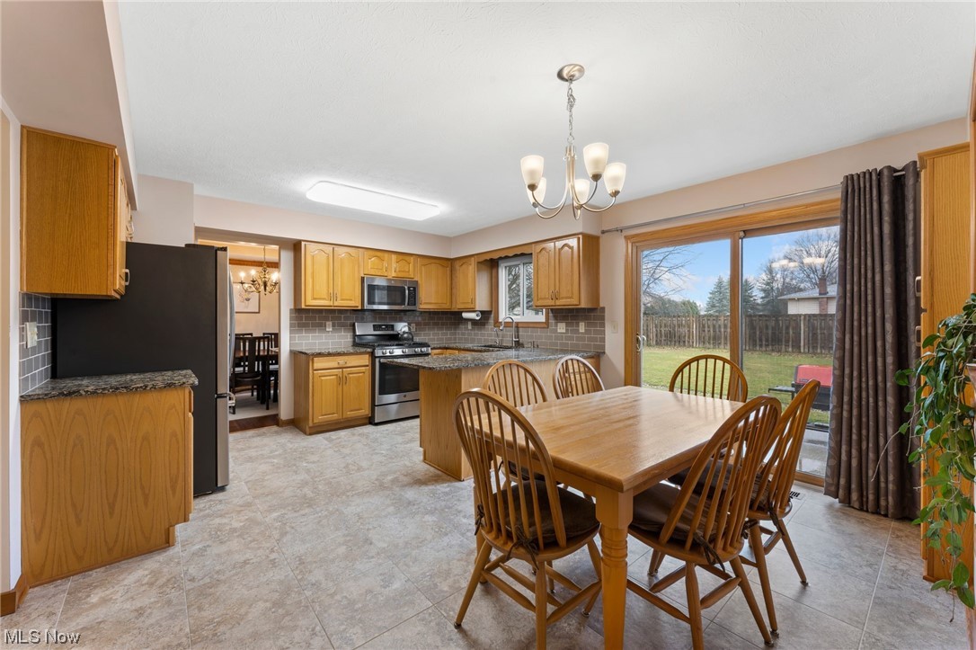 17634 Howe Road Strongsville, OH 44136 - Photo 7 of 29