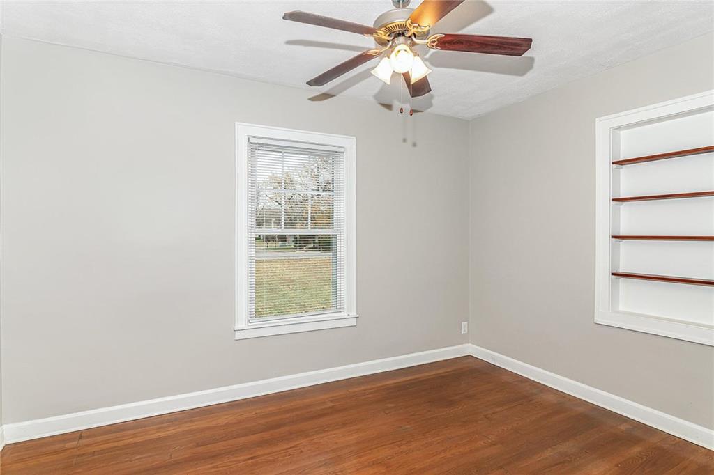 7581 Ditch Road Indianapolis, IN 46260 - Photo 13 of 31 Gallery Image 13