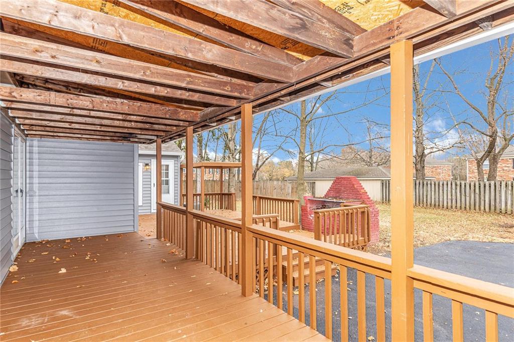 7581 Ditch Road Indianapolis, IN 46260 - Photo 27 of 31 Gallery Image 27