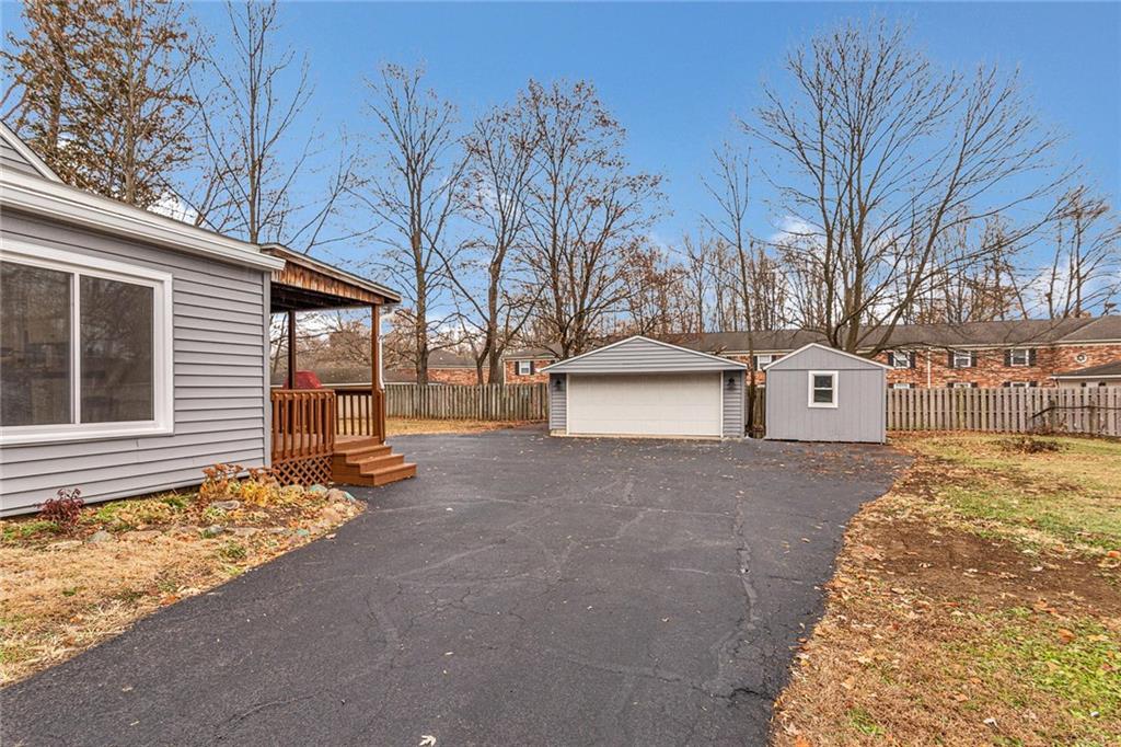 7581 Ditch Road Indianapolis, IN 46260 - Photo 30 of 31 Gallery Image 30