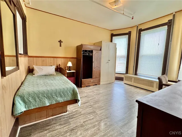 $299,900 | 1039 Midland Avenue, Syracuse, NY 13205