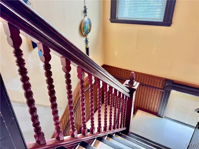 $299,900 | 1039 Midland Avenue, Syracuse, NY 13205