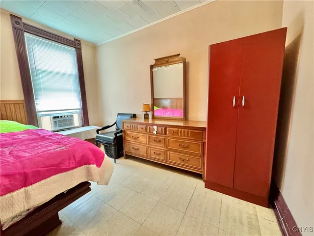 $299,900 | 1039 Midland Avenue, Syracuse, NY 13205