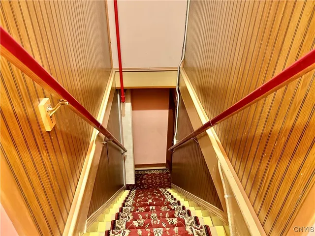 $299,900 | 1039 Midland Avenue, Syracuse, NY 13205