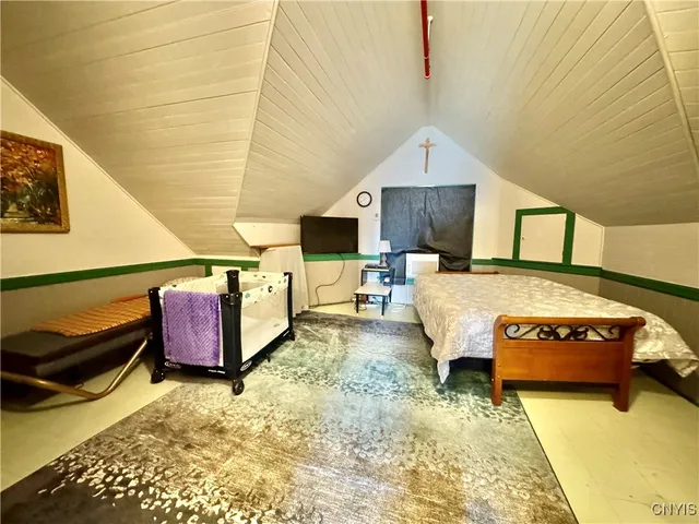 $299,900 | 1039 Midland Avenue, Syracuse, NY 13205