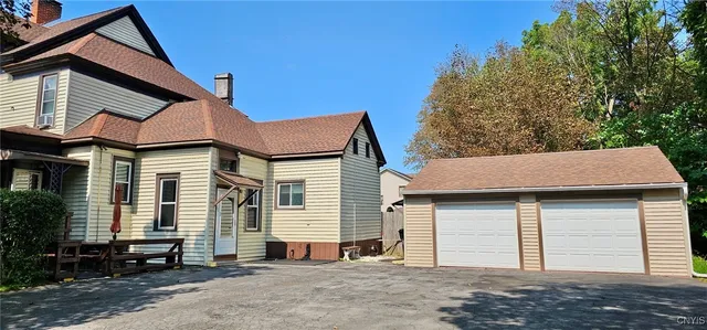 $299,900 | 1039 Midland Avenue, Syracuse, NY 13205