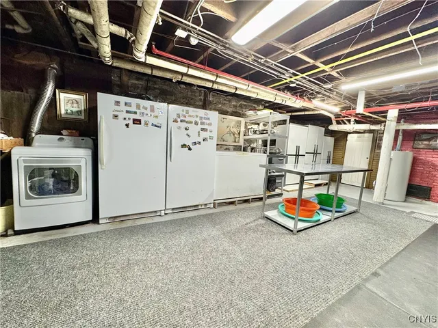 $299,900 | 1039 Midland Avenue, Syracuse, NY 13205