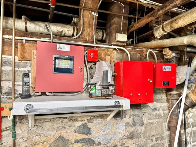 $299,900 | 1039 Midland Avenue, Syracuse, NY 13205