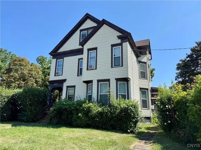 $299,900 | 1039 Midland Avenue, Syracuse, NY 13205