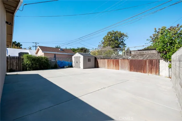 a view of a outdoor space