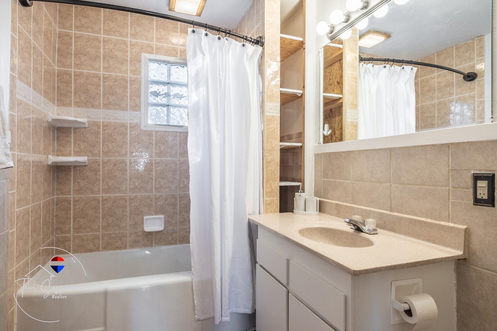 1007 South Wolcott Street Casper, WY 82601 - Photo 16 of 43