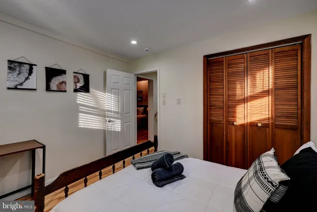 $749,900 | 28 Skye Drive, Lake Harmony, PA 18624