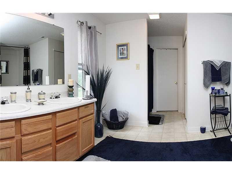 9856 Blue Ridge Way Indianapolis, IN 46234 - Photo 13 of 24 Gallery Image 13