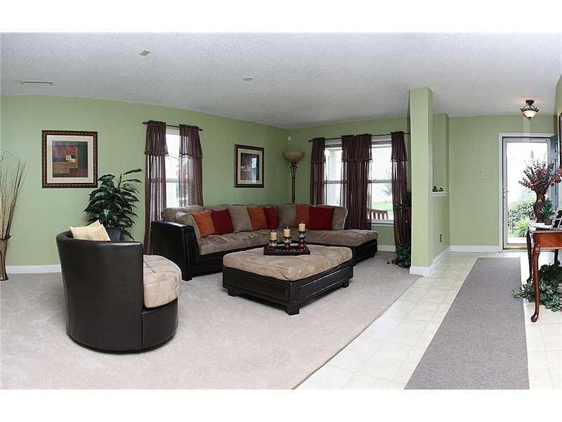 9856 Blue Ridge Way Indianapolis, IN 46234 - Photo 4 of 24 Gallery Image 4