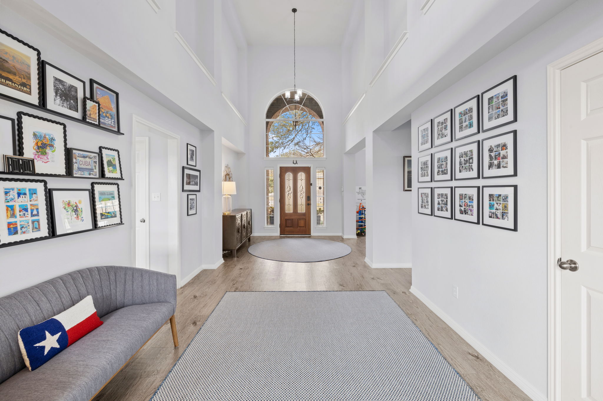 136 Eaton Lane Austin, TX 78737 - Photo 3 of 40 a living room with furniture and a window
