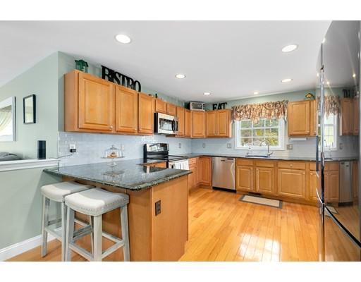 14 Marks Way Maynard, MA 01754 - Photo 8 of 30 Gallery Image 8