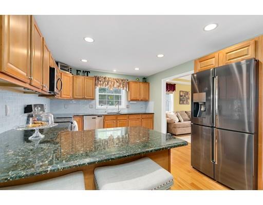14 Marks Way Maynard, MA 01754 - Photo 9 of 30 Gallery Image 9