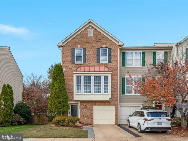 $560,000 | 7002 Manahoac Place, Gainesville, VA 20155