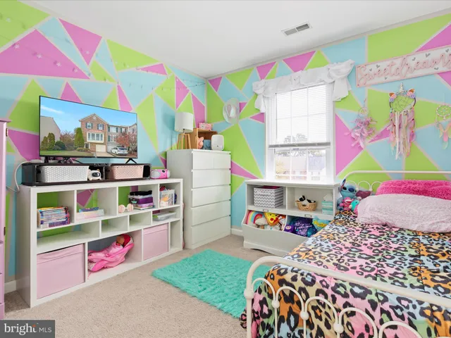 $560,000 | 7002 Manahoac Place, Gainesville, VA 20155