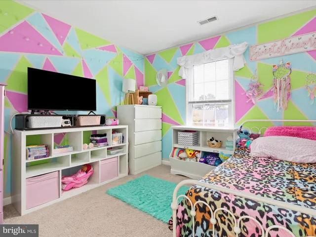 $560,000 | 7002 Manahoac Place, Gainesville, VA 20155