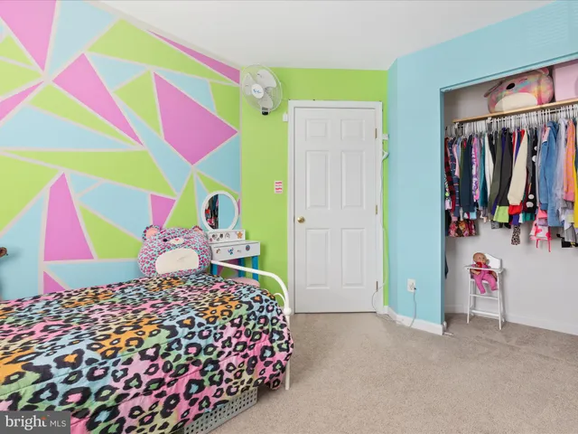 $560,000 | 7002 Manahoac Place, Gainesville, VA 20155