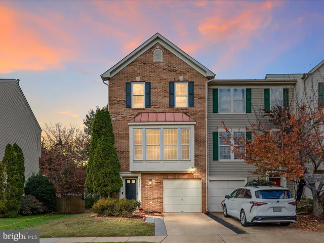 $560,000 | 7002 Manahoac Place, Gainesville, VA 20155