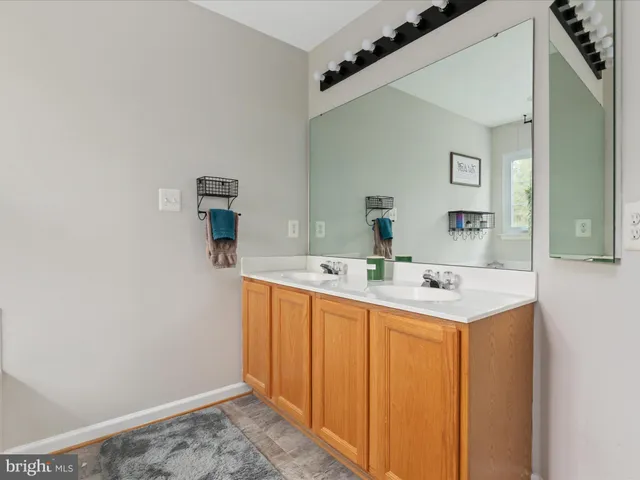 $560,000 | 7002 Manahoac Place, Gainesville, VA 20155