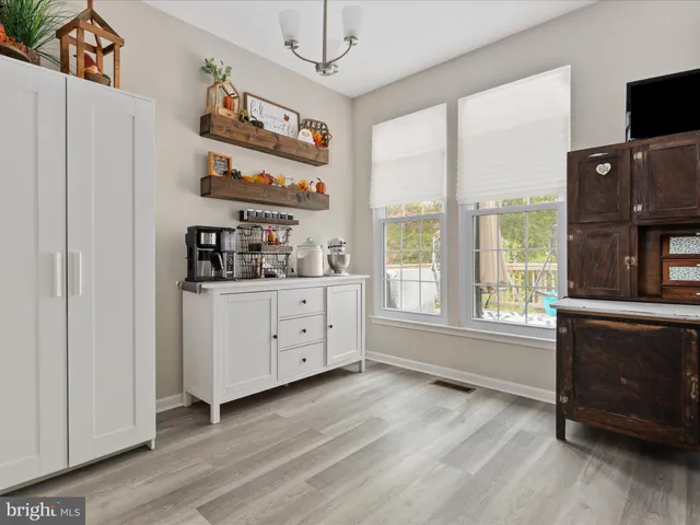 $560,000 | 7002 Manahoac Place, Gainesville, VA 20155