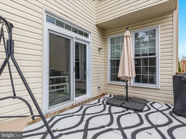 $560,000 | 7002 Manahoac Place, Gainesville, VA 20155