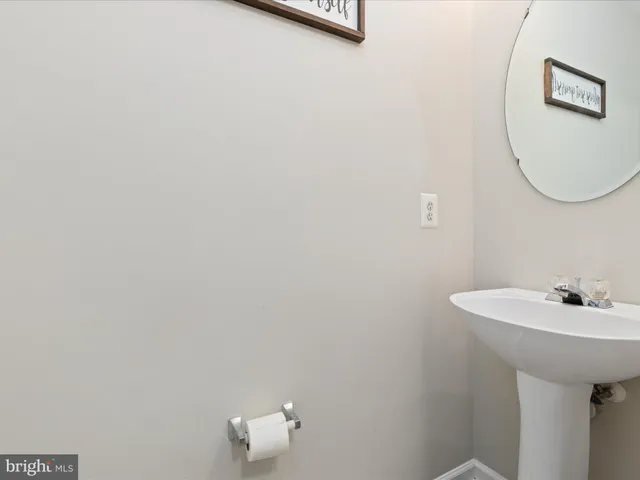 $560,000 | 7002 Manahoac Place, Gainesville, VA 20155