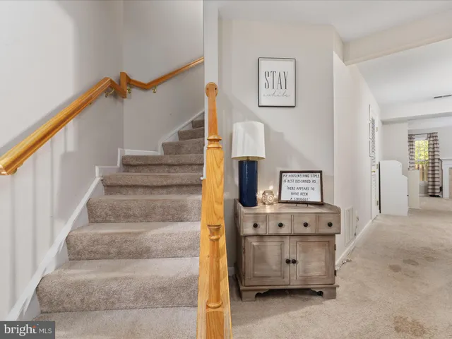 $560,000 | 7002 Manahoac Place, Gainesville, VA 20155