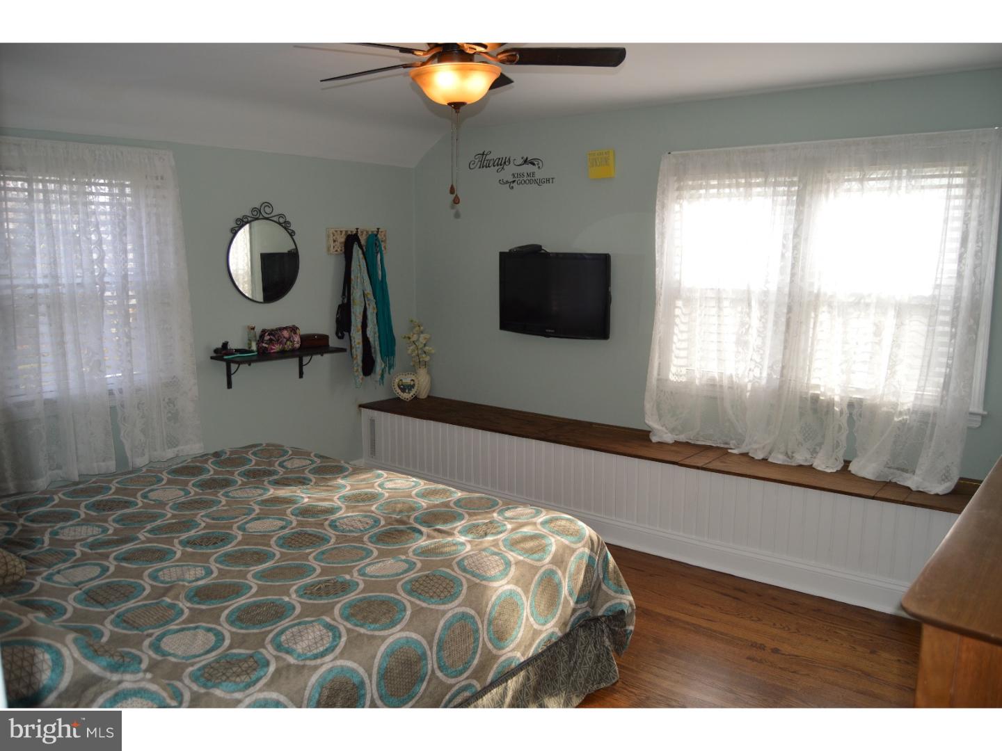416 Earlington Road Havertown, PA 19083 - Photo 13 of 25 Bedroom - Main