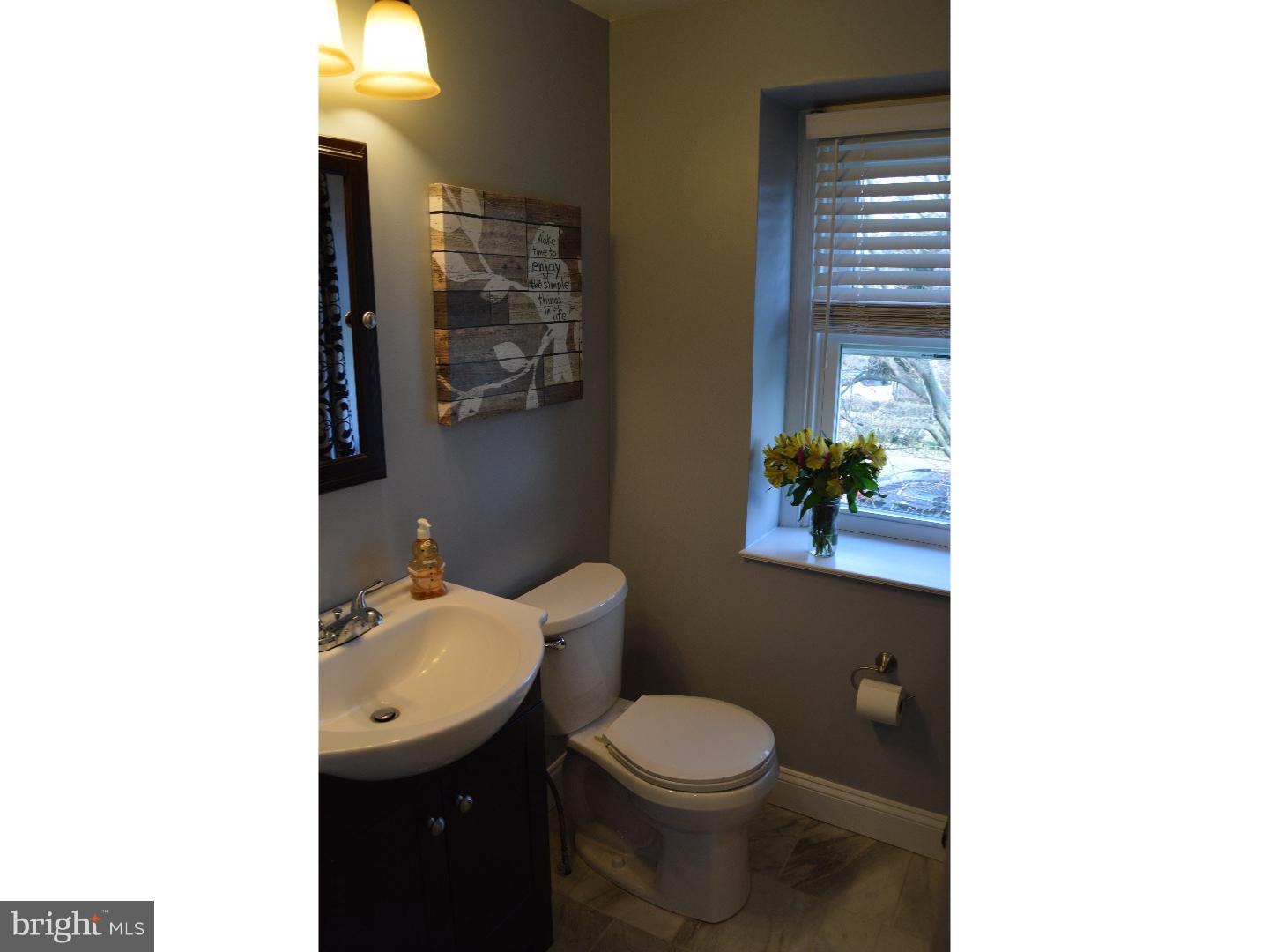 416 Earlington Road Havertown, PA 19083 - Photo 17 of 25 Bathroom