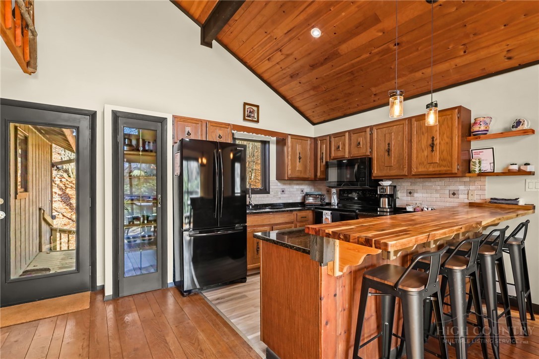 122 Lower Grouse Ridge Road Beech Mountain, NC 28604 - Photo 7 of 45