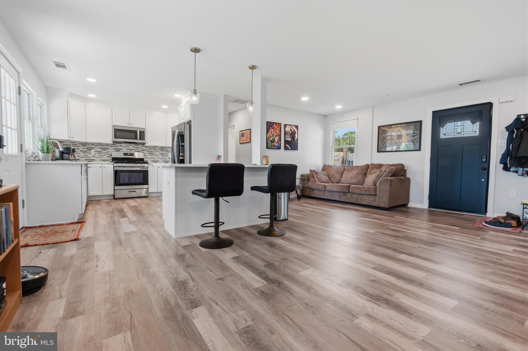 3 Stagecoach Road Southampton, NJ 08088 - Photo 2 of 23
