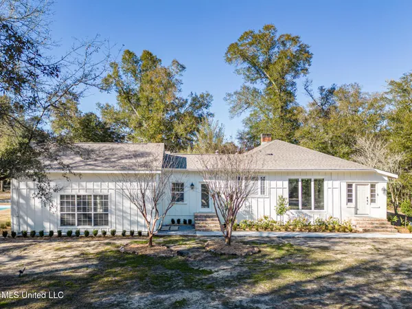 $769,000 | 4187 Saussy Lane, Pass Christian, MS 39571