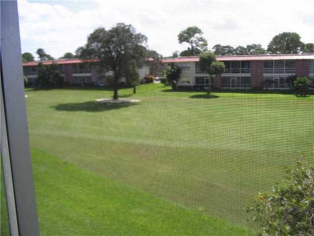 1937 Southwest Palm City Road, Unit 19I Stuart, FL 34994 - Photo 20 of 25 Gallery Image 20