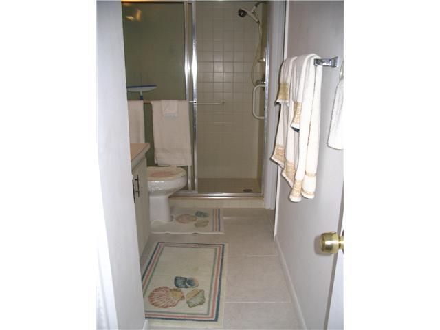 1937 Southwest Palm City Road, Unit 19I Stuart, FL 34994 - Photo 23 of 25 Gallery Image 23