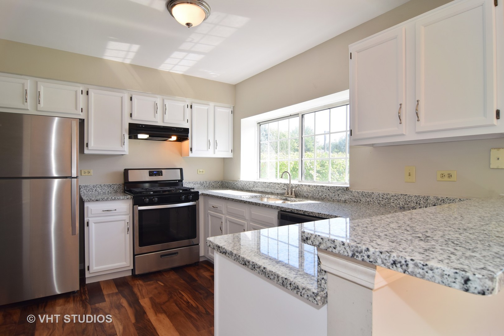 171 North Oltendorf Road Streamwood, IL 60107 - Photo 3 of 12 Gallery Image 3
