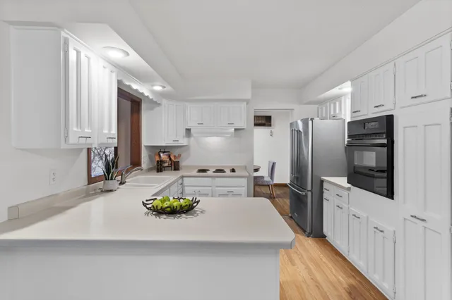 $399,900 | 2404 Hayes Court, Burnsville, MN 55337