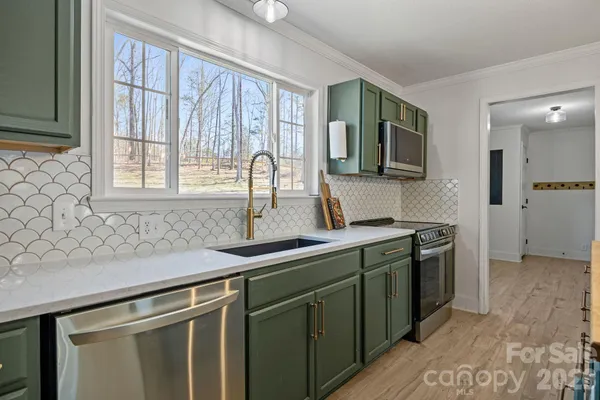 $430,000 | 3057 Fountainview Avenue, Concord, NC 28027