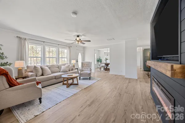 $430,000 | 3057 Fountainview Avenue, Concord, NC 28027